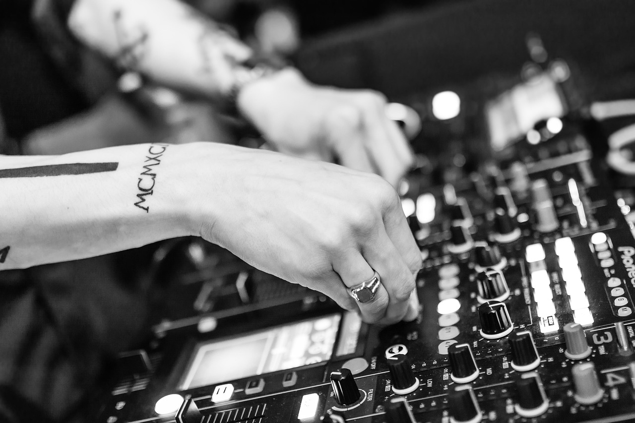 FLINTA-DJ-Workshop Reihe